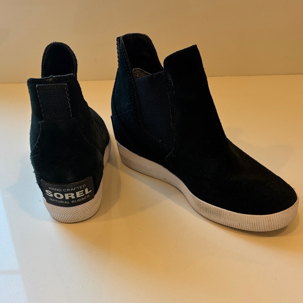 Sorel Black Suede Wedge Shoes